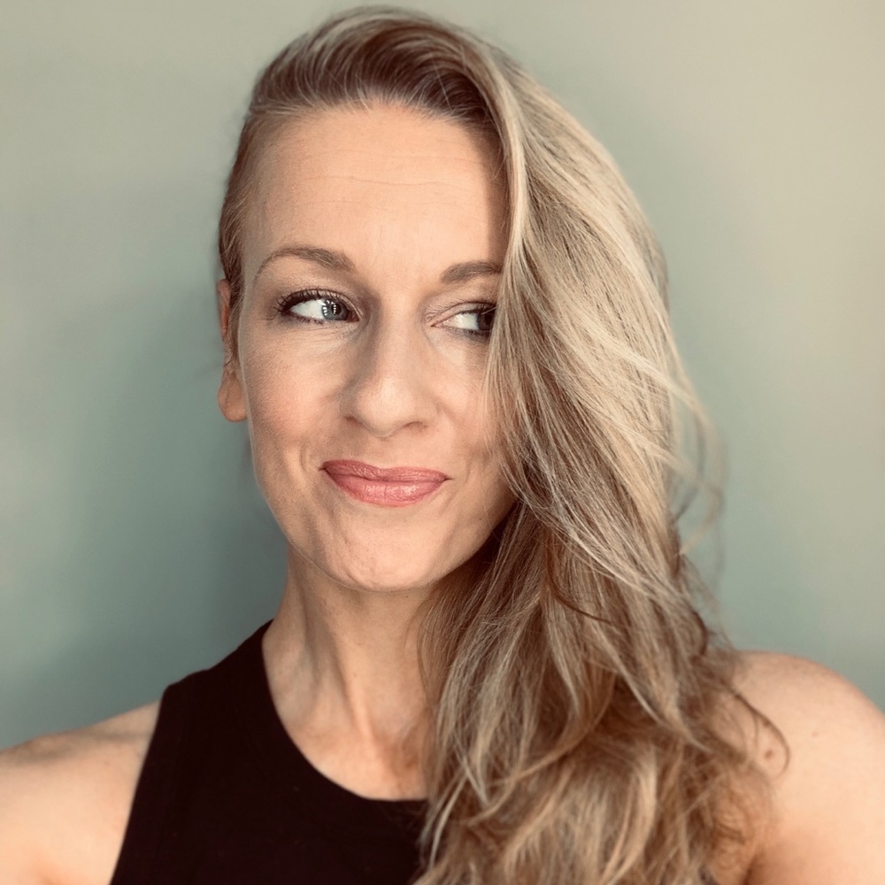 🖤Meet Your Posher🖤